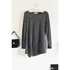 white house black market Top Woman's S Black White Striped Asymmetrical
